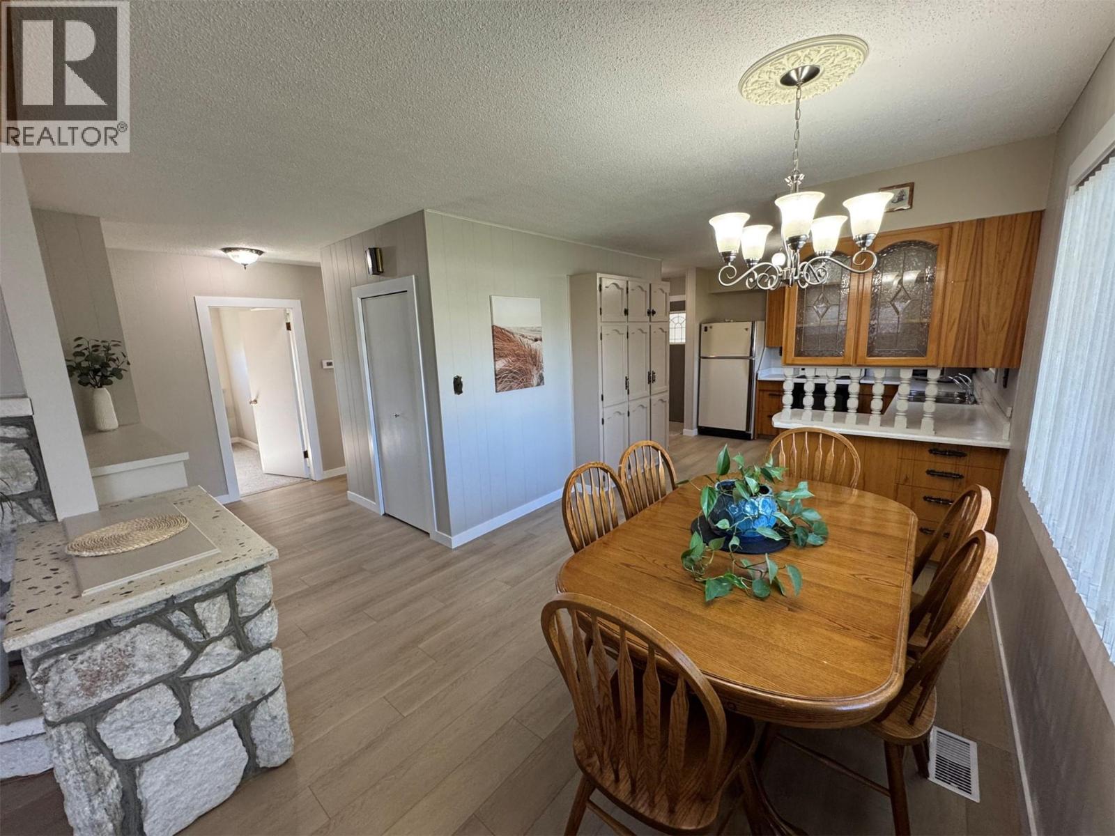 7551 23rd Street, Grand Forks, British Columbia  V0H 1H2 - Photo 3 - 10344745