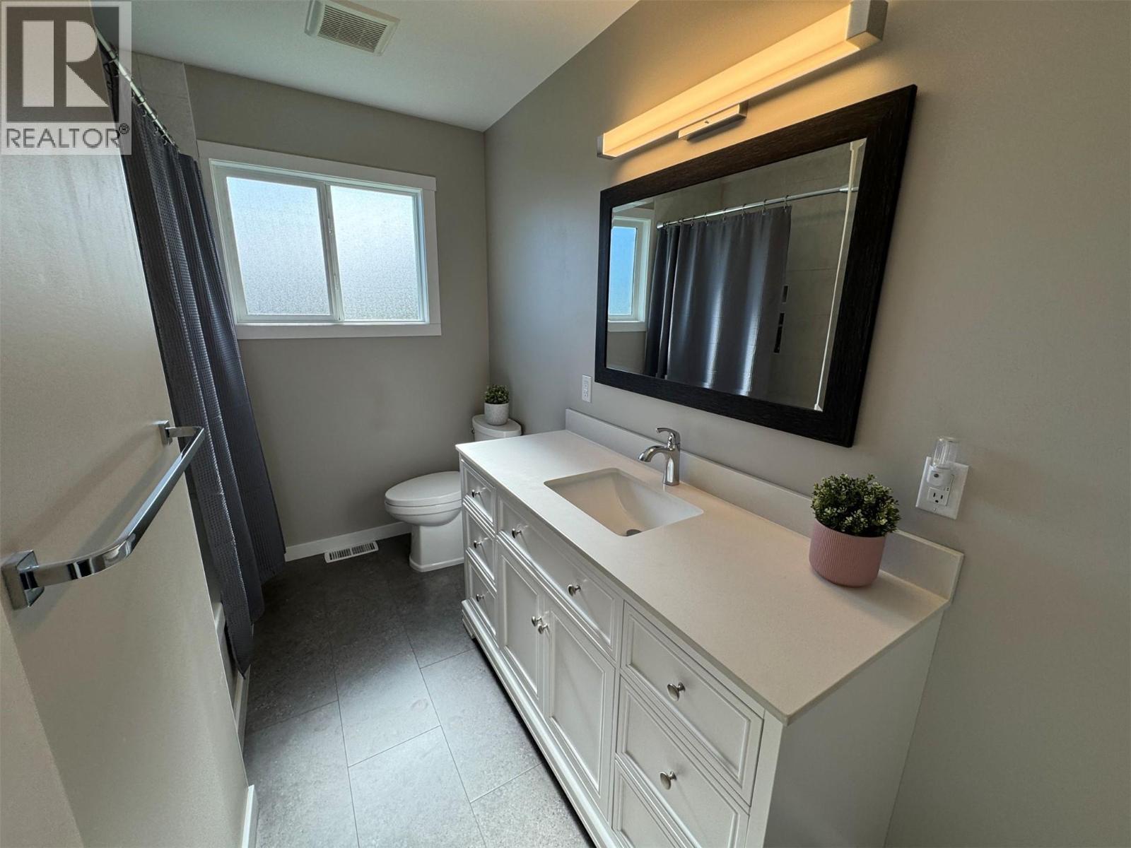 7551 23rd Street, Grand Forks, British Columbia  V0H 1H2 - Photo 10 - 10344745