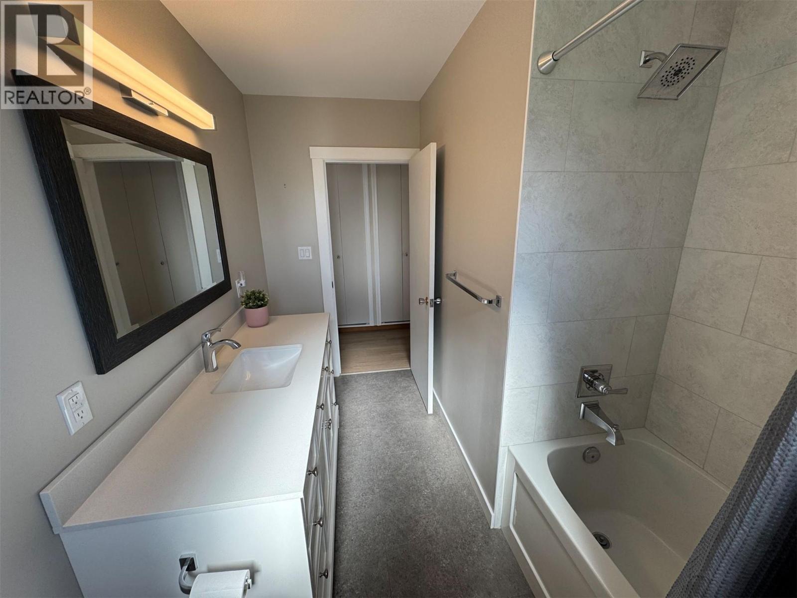 7551 23rd Street, Grand Forks, British Columbia  V0H 1H2 - Photo 11 - 10344745
