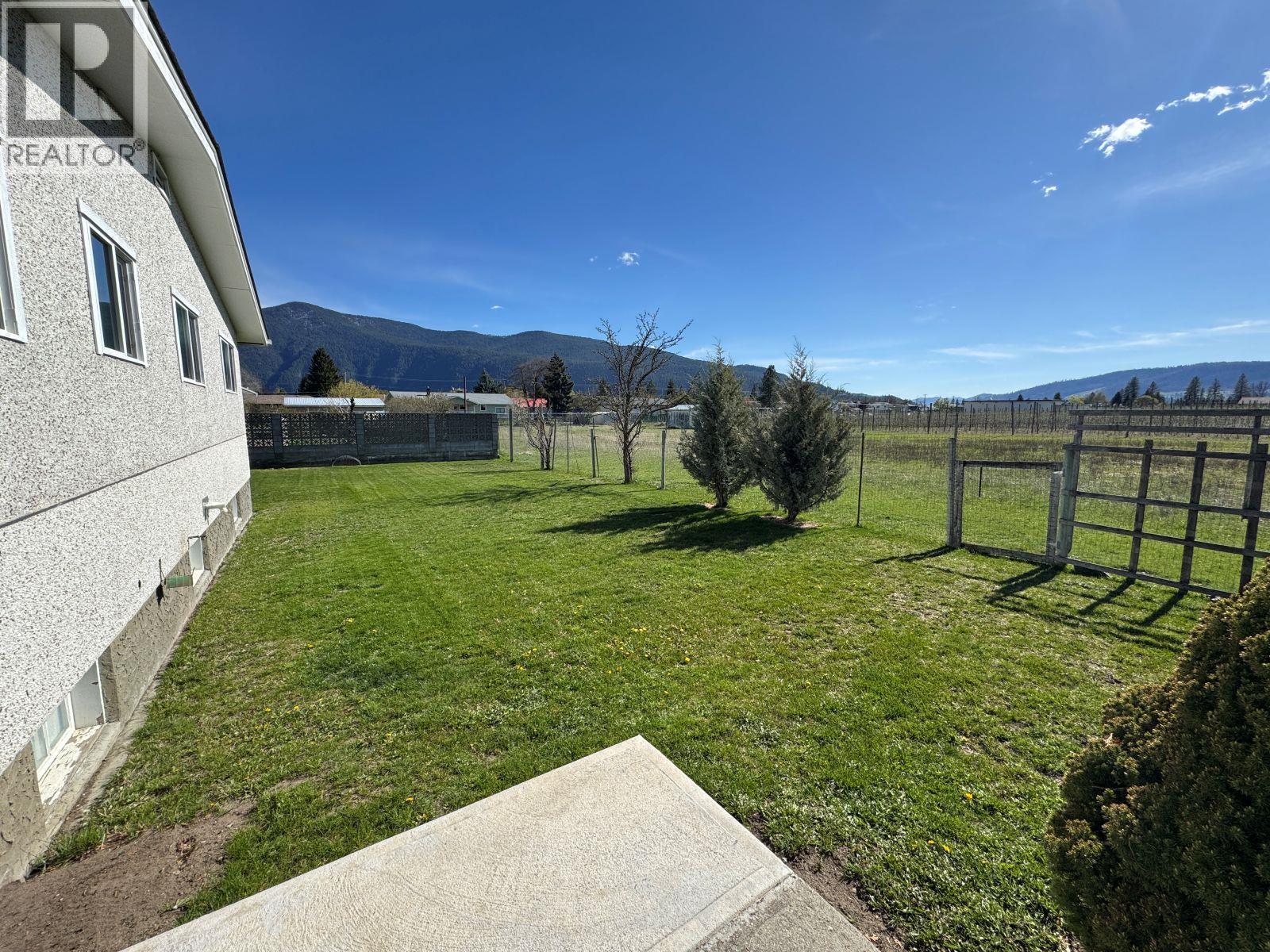 7551 23rd Street, Grand Forks, British Columbia  V0H 1H2 - Photo 32 - 10344745