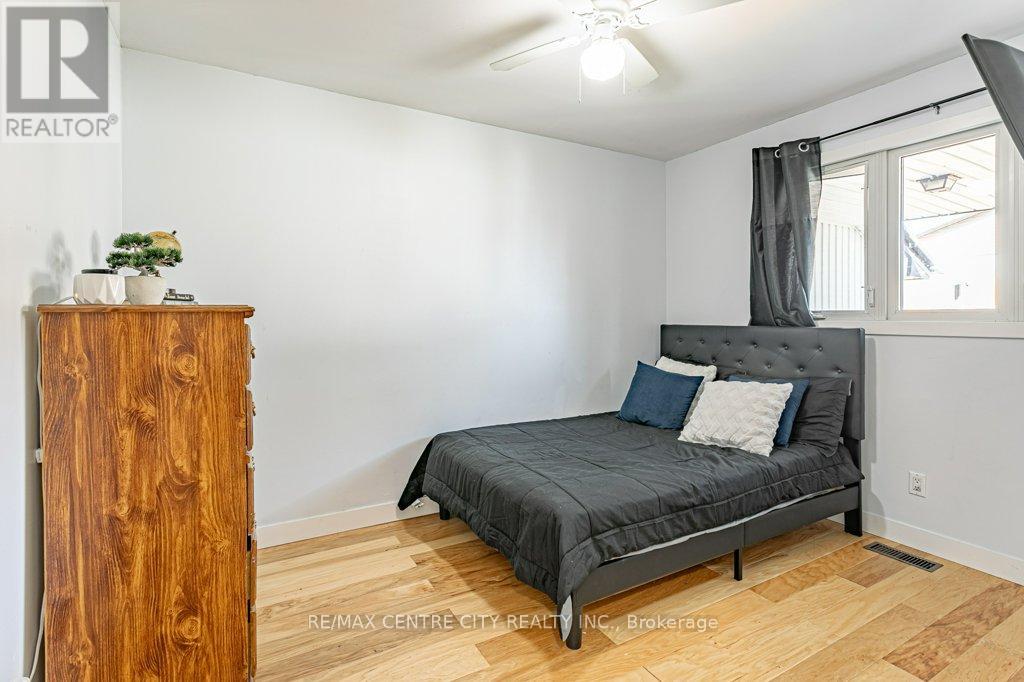76 Fitzroy Place, London South, Ontario  N6E 1J1 - Photo 15 - X12440819