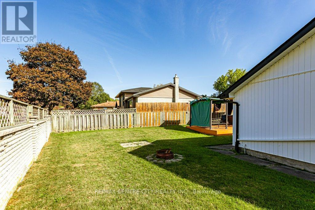 76 Fitzroy Place, London South, Ontario  N6E 1J1 - Photo 23 - X12440819