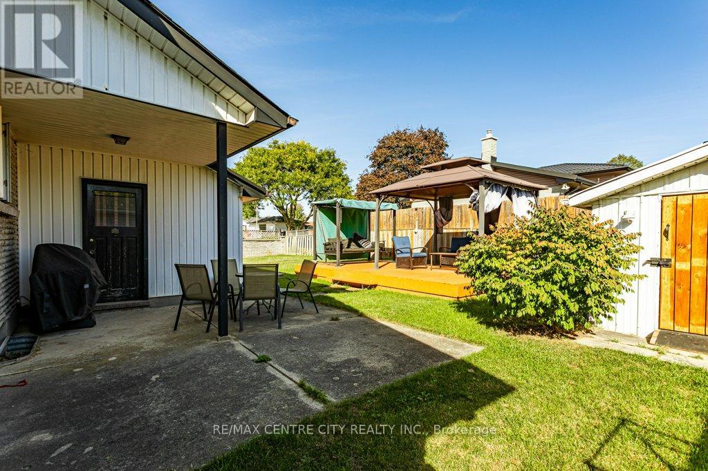 76 Fitzroy Place, London South, Ontario  N6E 1J1 - Photo 26 - X12440819