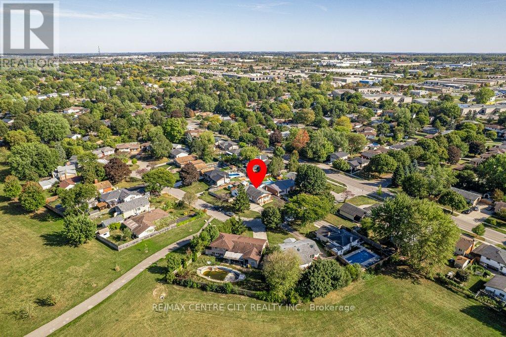 76 Fitzroy Place, London South, Ontario  N6E 1J1 - Photo 28 - X12440819