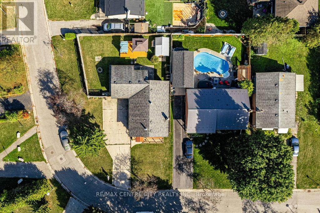 76 Fitzroy Place, London South, Ontario  N6E 1J1 - Photo 31 - X12440819
