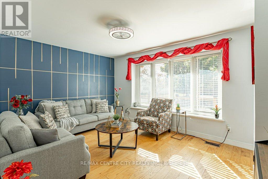 76 Fitzroy Place, London South, Ontario  N6E 1J1 - Photo 9 - X12440819