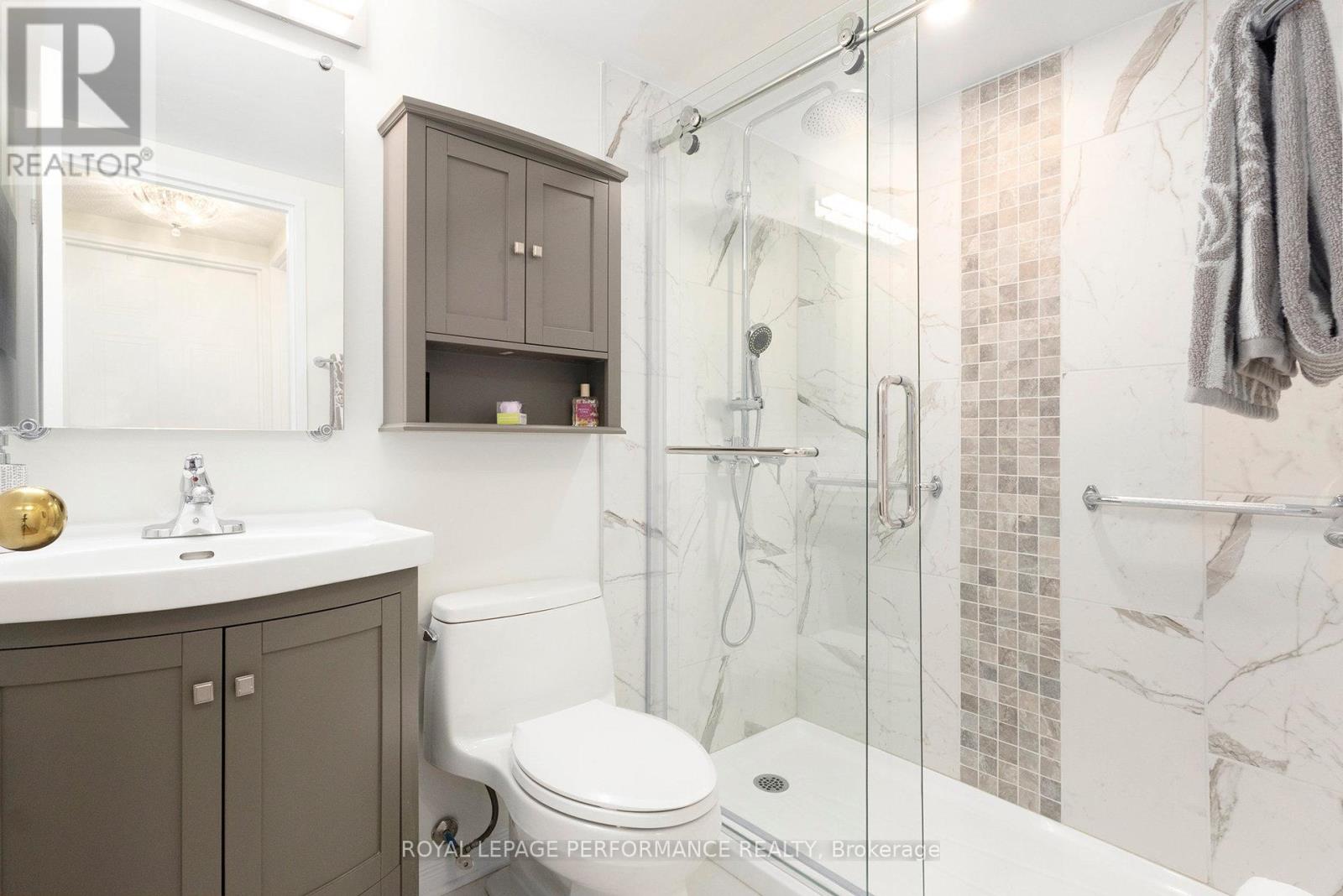 101 - 1705 Playfair Drive, Ottawa, Ontario  K1H 8P6 - Photo 15 - X12440793