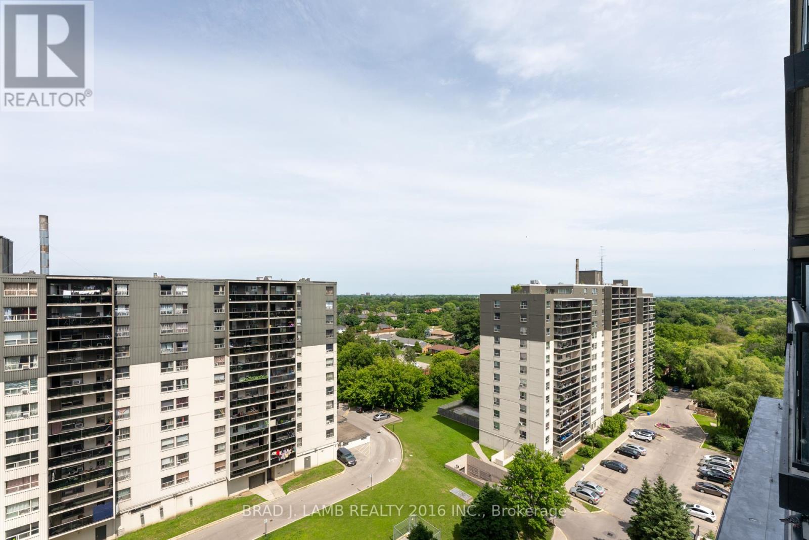 1010 - 86 Dundas Street E, Mississauga, Ontario  L5A 0B1 - Photo 16 - W12440669