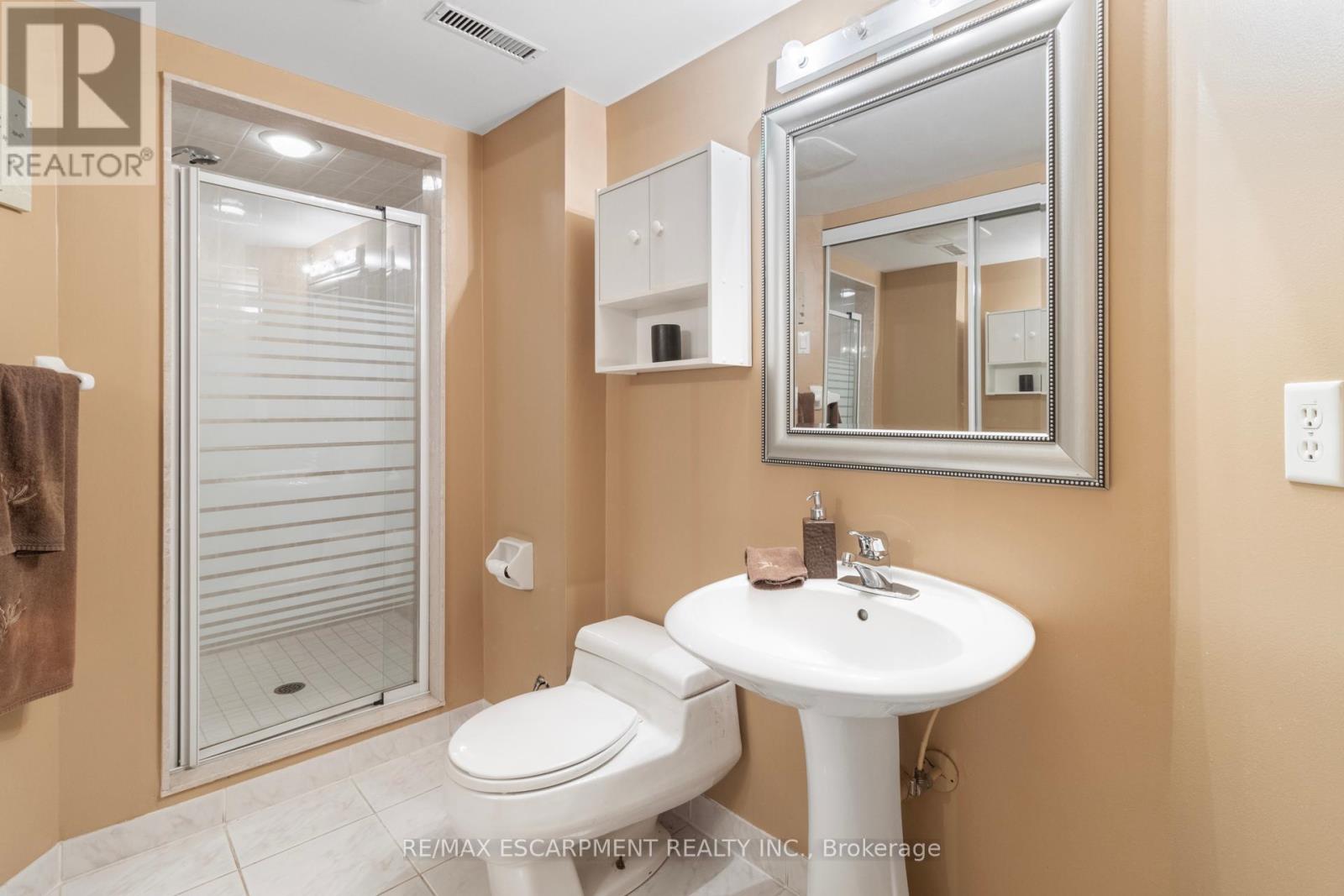 5414 Kinglet Avenue, Mississauga (East Credit), Ontario  L5V 2C8 - Photo 37 - W12440689
