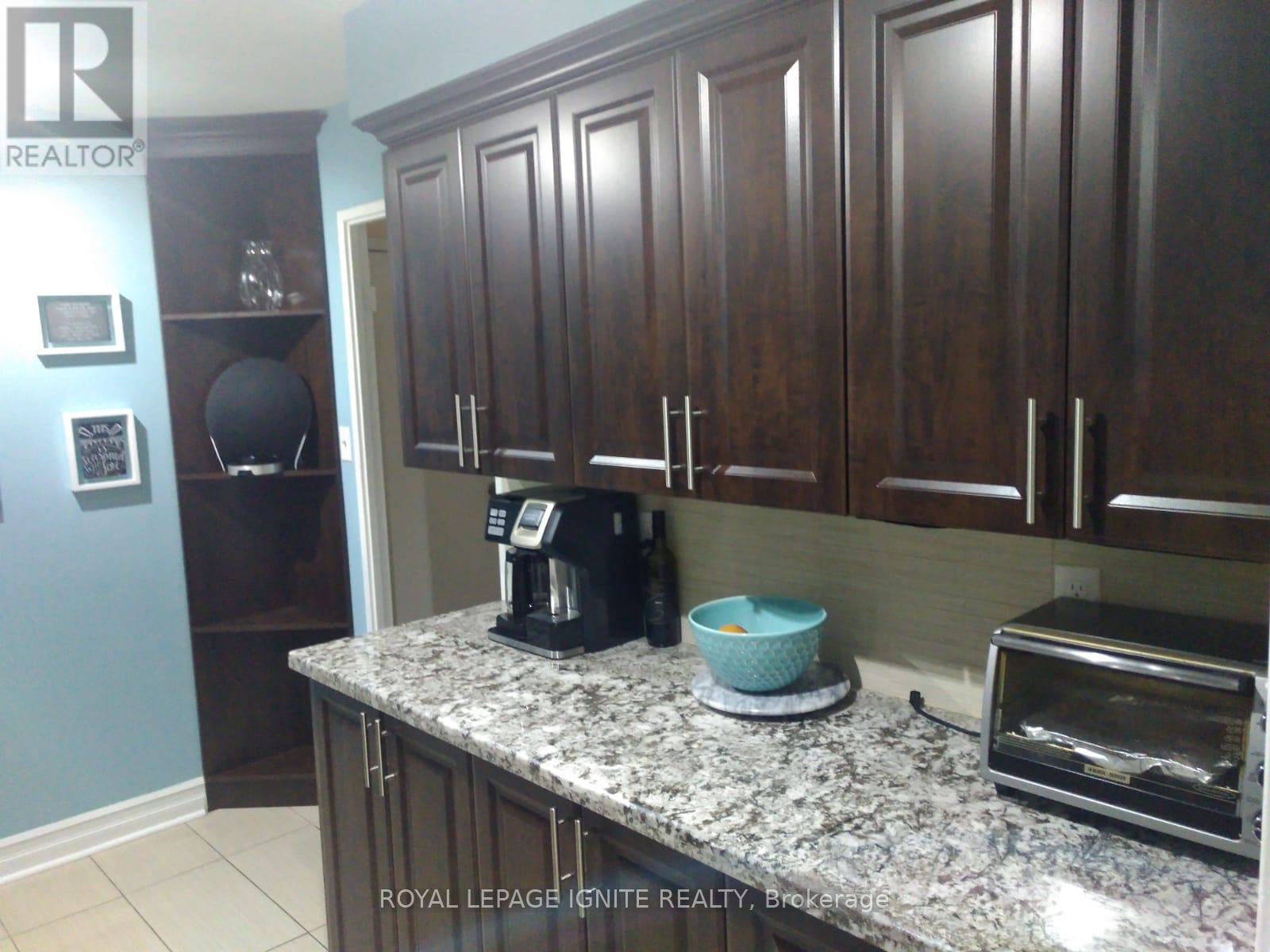 119 - 3455 Morning Star Drive, Mississauga, Ontario  L4T 3T9 - Photo 10 - W12440699