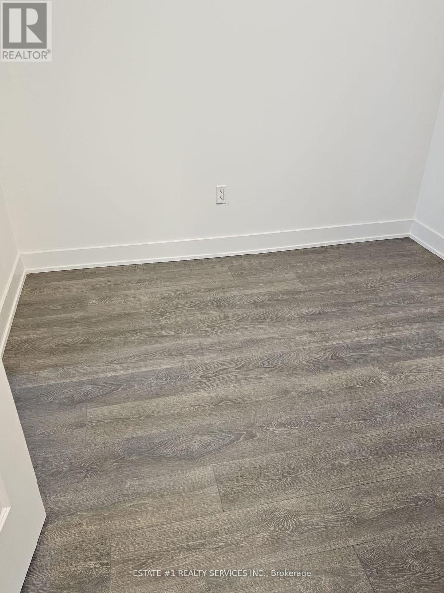 1410 - 204 Burnhamthrope Road E, Mississauga, Ontario  L5A 0B3 - Photo 24 - W12440706