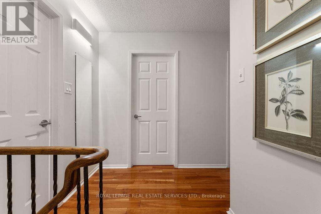 161 Riverview Street, Oakville (Br Bronte), Ontario  L6L 5S2 - Photo 13 - W12440723