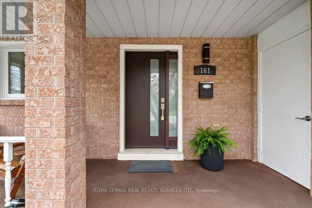 161 Riverview Street, Oakville (Br Bronte), Ontario  L6L 5S2 - Photo 35 - W12440723