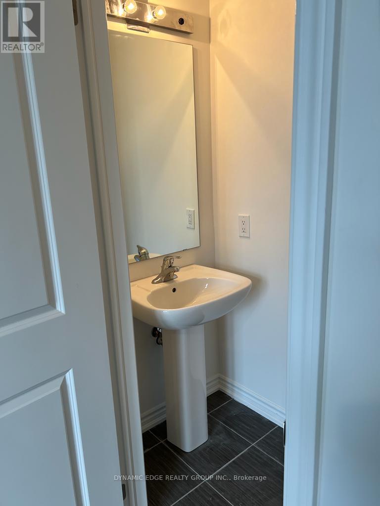 407 - 70 Halliford Place, Brampton, Ontario  L6P 0N5 - Photo 8 - W12440729