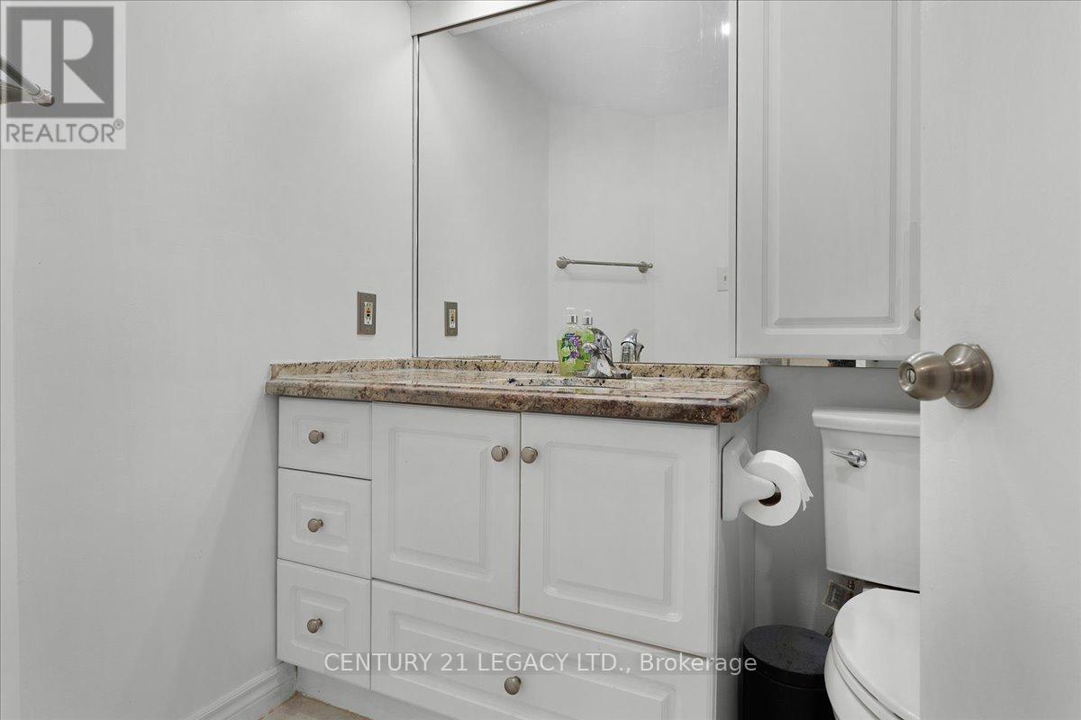1207 - 2269 Lake Shore Boulevard W, Toronto, Ontario  M8V 3X6 - Photo 17 - W12440742