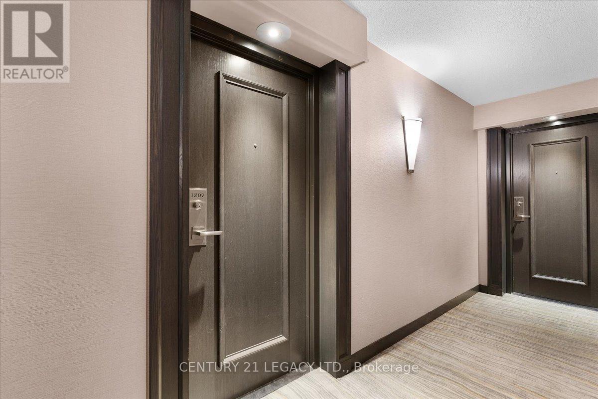 1207 - 2269 Lake Shore Boulevard W, Toronto, Ontario  M8V 3X6 - Photo 3 - W12440742