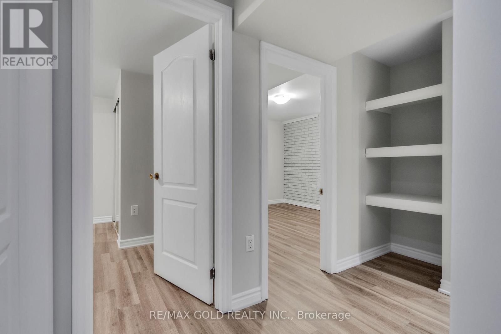 6 Midhurst Drive, Toronto, Ontario  M9V 1Z7 - Photo 38 - W12440755
