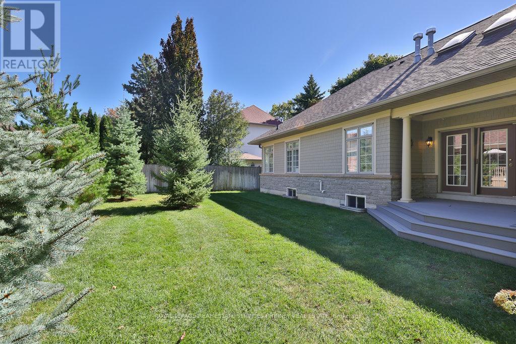 27 - 2165 Stavebank Road, Mississauga (Cooksville), Ontario  L5C 1T3 - Photo 44 - W12440759