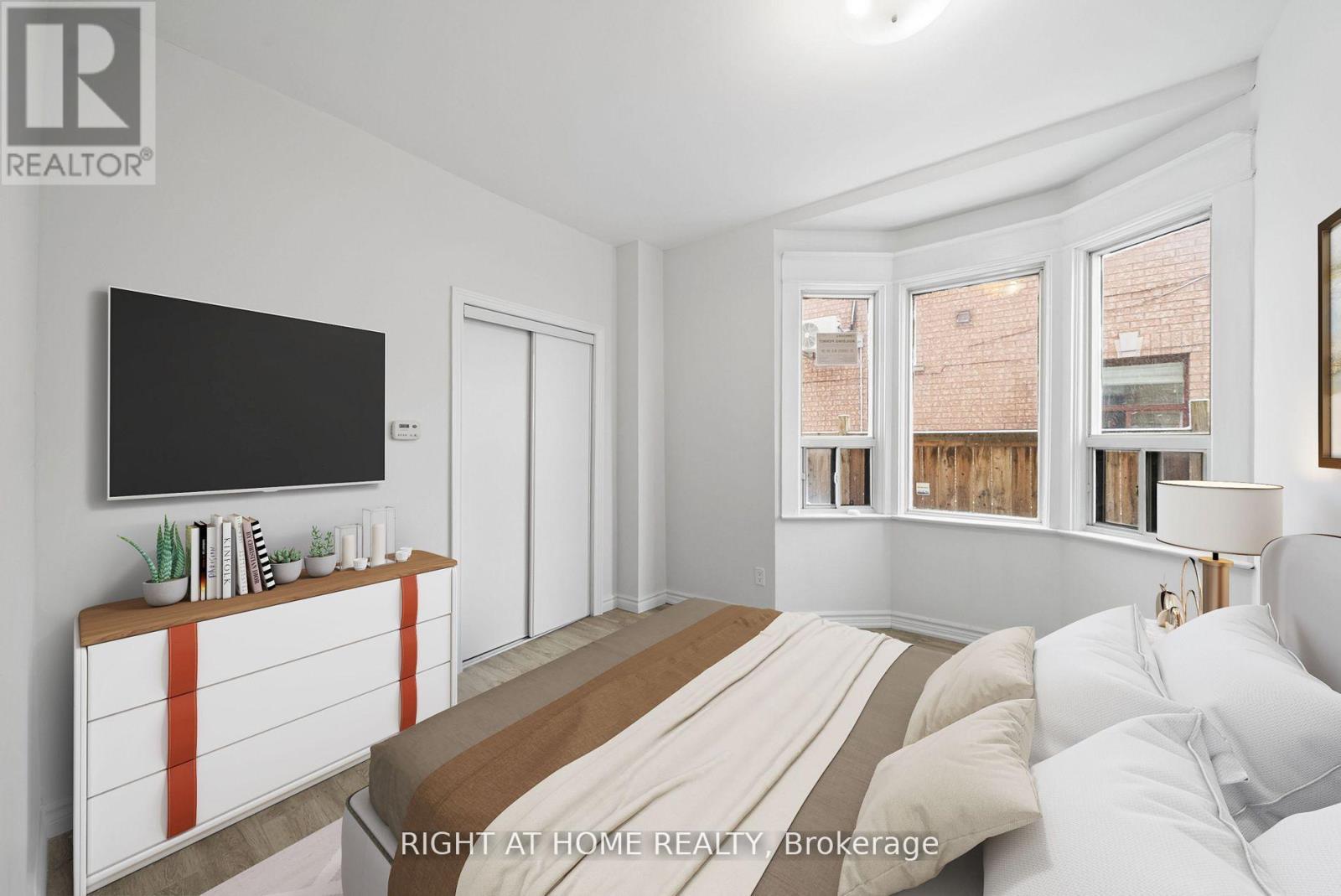 134 Millicent Street, Toronto, Ontario  M6H 1W4 - Photo 34 - W12440769