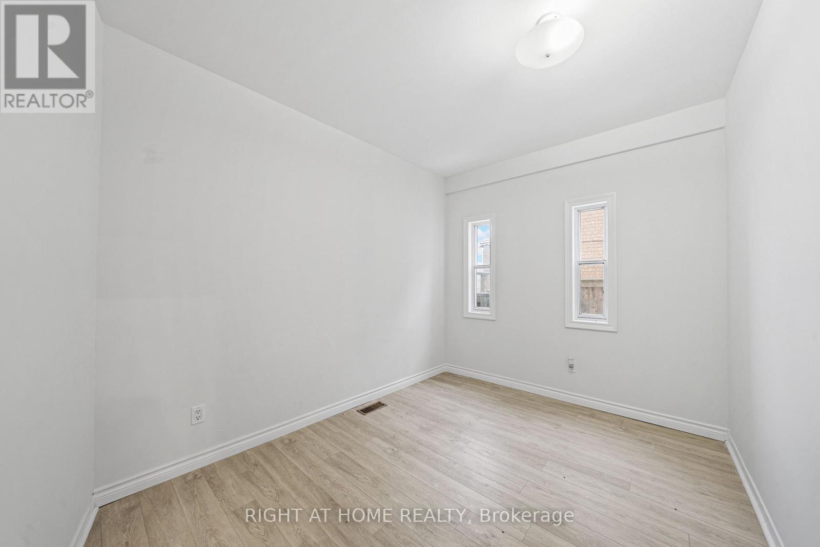 134 Millicent Street, Toronto, Ontario  M6H 1W4 - Photo 41 - W12440769