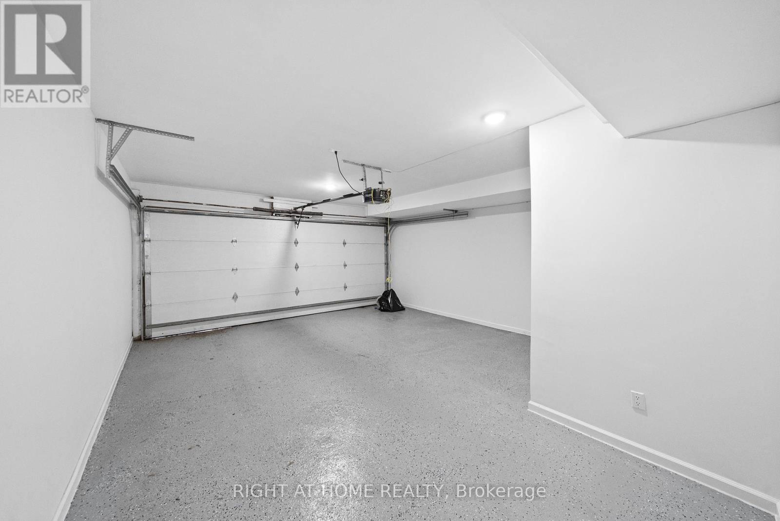 134 Millicent Street, Toronto, Ontario  M6H 1W4 - Photo 49 - W12440769