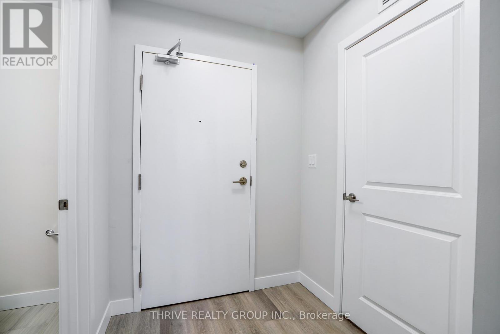 204 - 100 The Promenade, Central Elgin, Ontario  N5L 0B7 - Photo 3 - X12294126