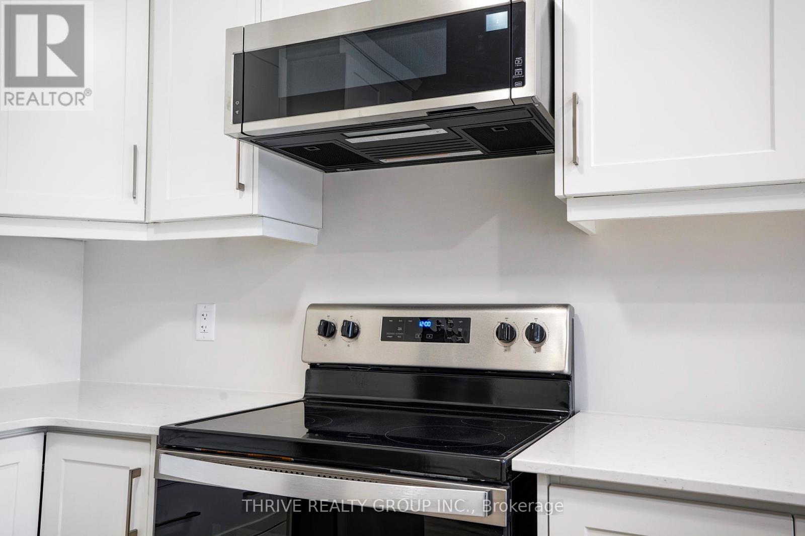 204 - 100 The Promenade, Central Elgin, Ontario  N5L 0B7 - Photo 6 - X12294126