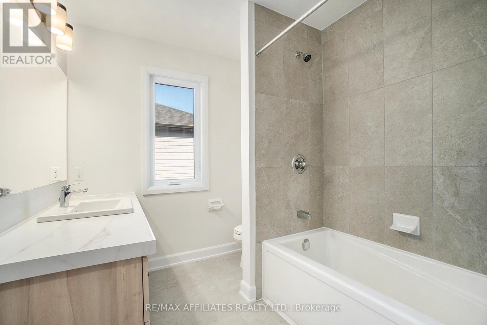 619 Geneva Crescent, Russell, Ontario  K0A 1W0 - Photo 15 - X12090002