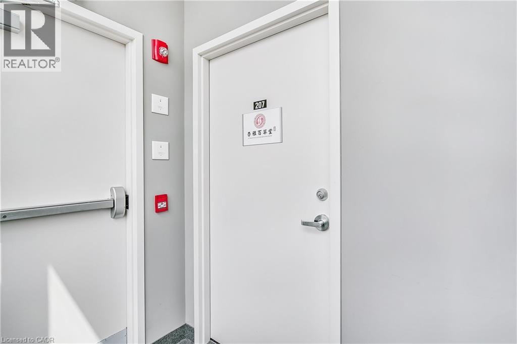 1040 Garner Road W Unit# 207, Ancaster, Ontario  L9G 3K9 - Photo 6 - 40775207