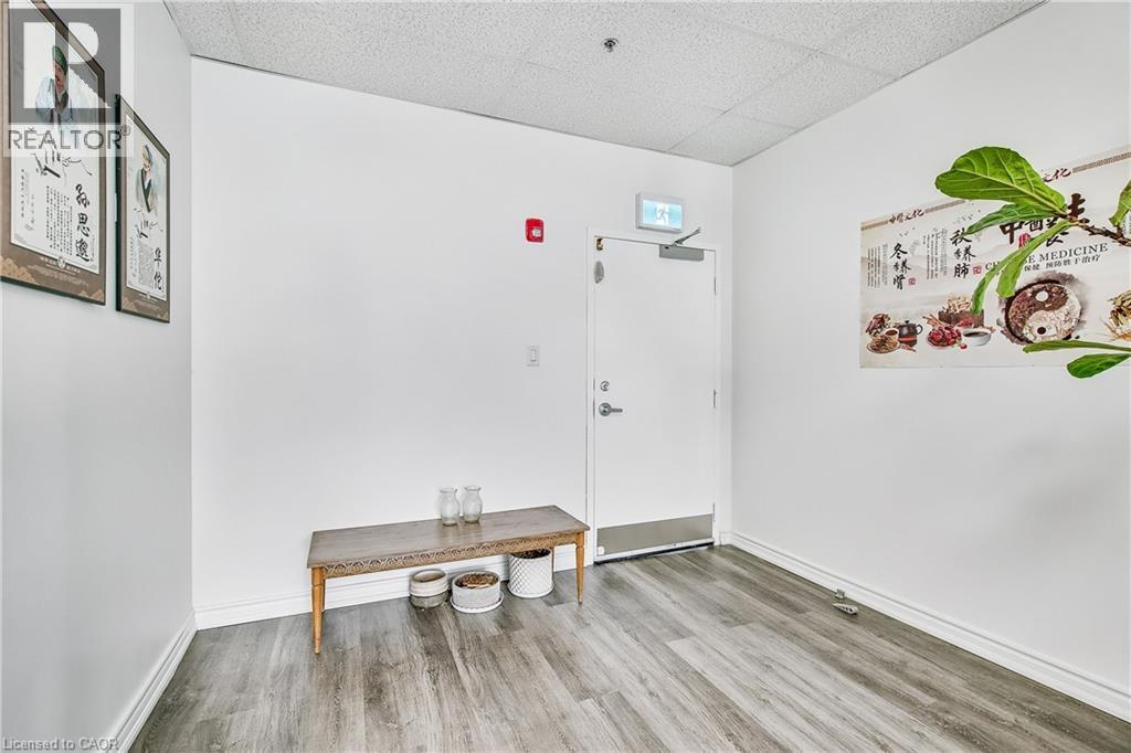 1040 Garner Road W Unit# 207, Ancaster, Ontario  L9G 3K9 - Photo 7 - 40775207