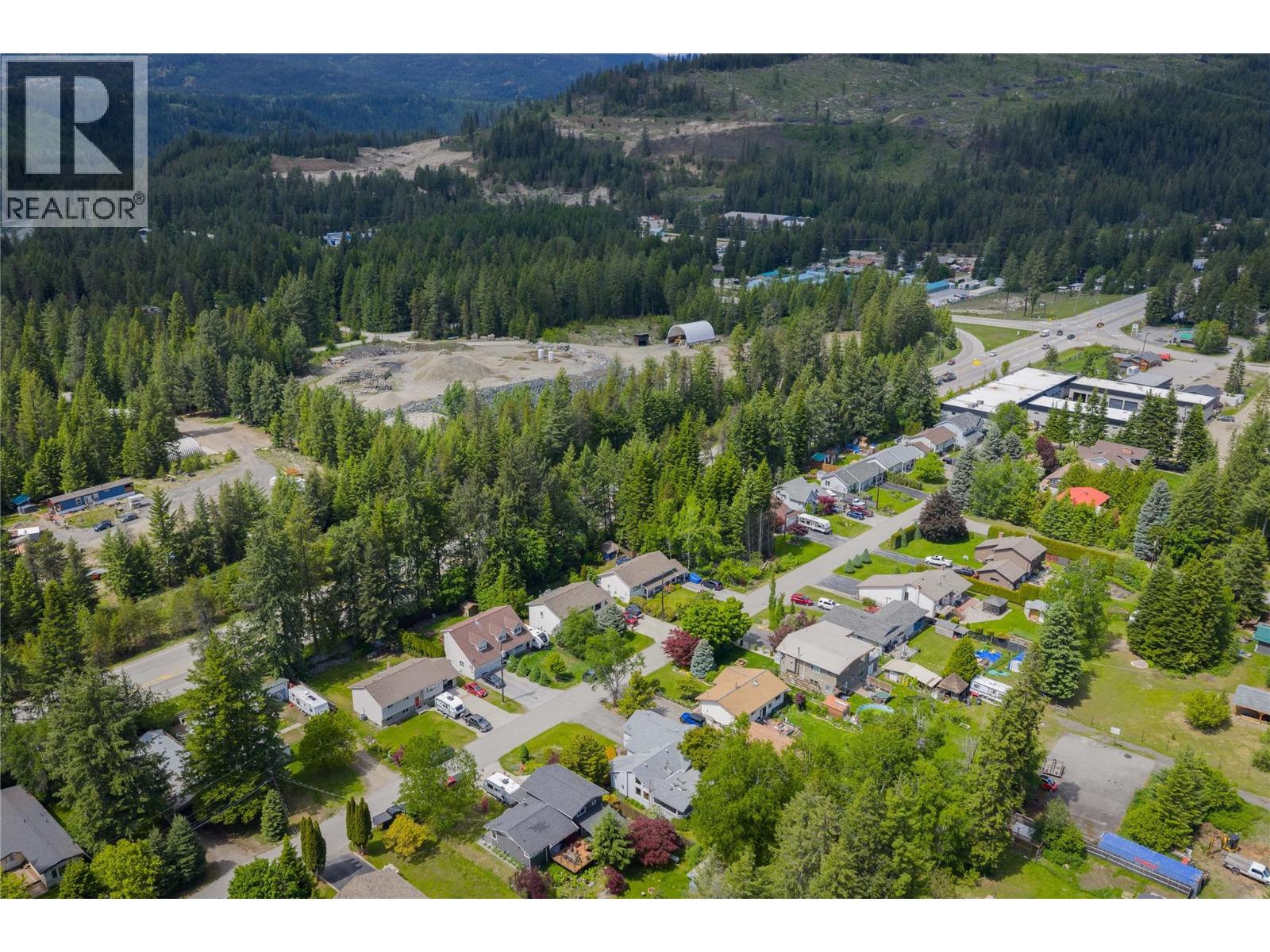 2718 Fir Drive, South Slocan, British Columbia  V0G 2G1 - Photo 49 - 10364491