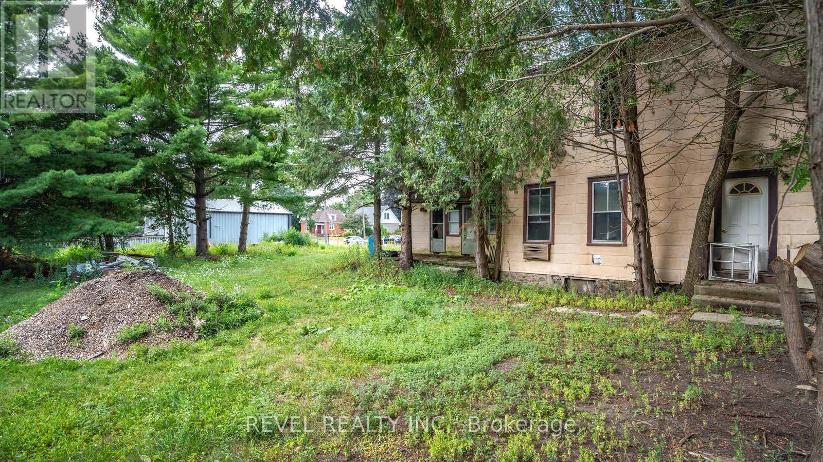 3 Main Street S, Blandford-Blenheim, Ontario  N0J 1V0 - Photo 21 - X12440682