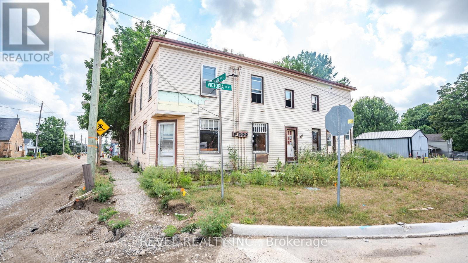 3 Main Street S, Blandford-Blenheim, Ontario  N0J 1V0 - Photo 8 - X12440682