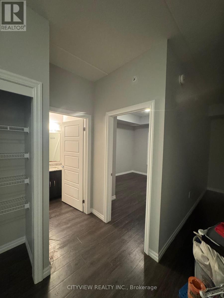 303 - 35 Kingsbury Square, Guelph, Ontario  N1L 1E6 - Photo 9 - X12440693