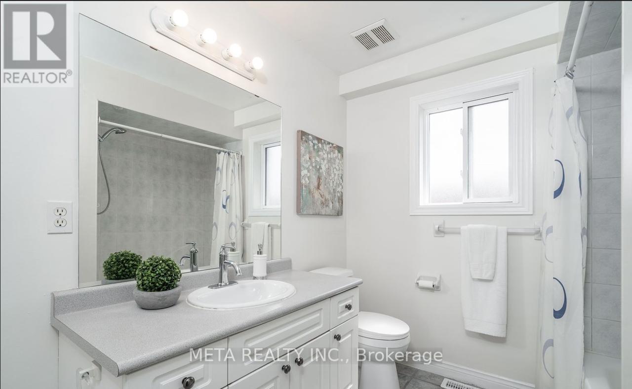 1 Resolute (Basement) Drive, Hamilton, Ontario  L9A 5J6 - Photo 5 - X12440775