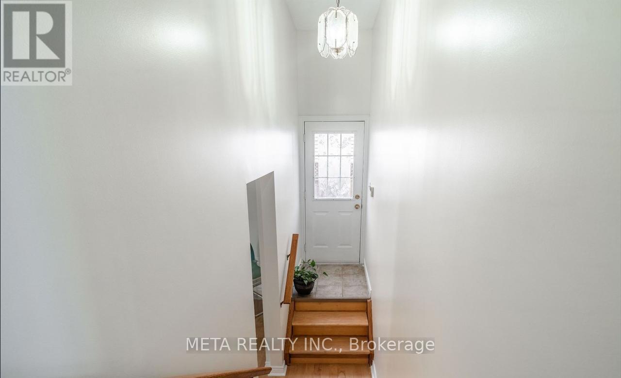 1 Resolute (Basement) Drive, Hamilton, Ontario  L9A 5J6 - Photo 6 - X12440775