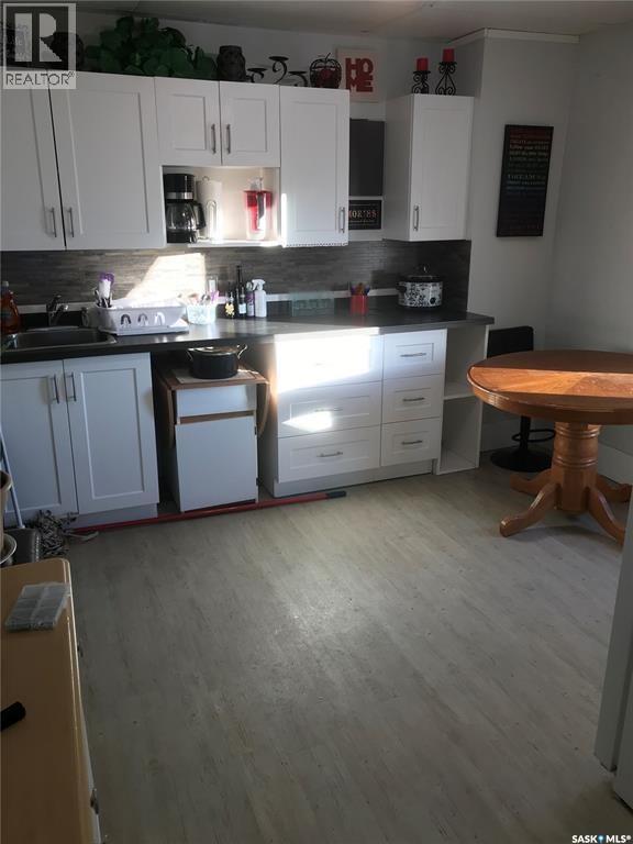 575 Athabasca Street W, Moose Jaw, Saskatchewan  S6H 2C5 - Photo 3 - SK019855