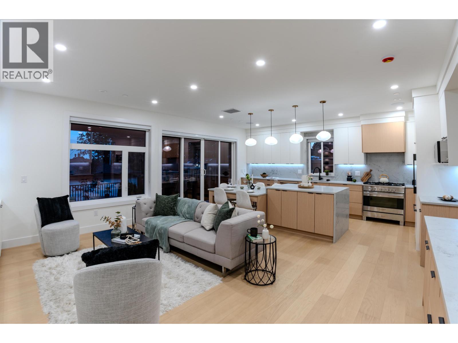 2 3576 E Pender Street, Vancouver, British Columbia  V5K 2E3 - Photo 18 - R3053887