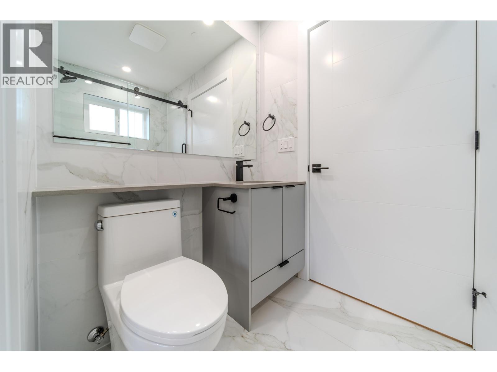 2 3576 E Pender Street, Vancouver, British Columbia  V5K 2E3 - Photo 26 - R3053887