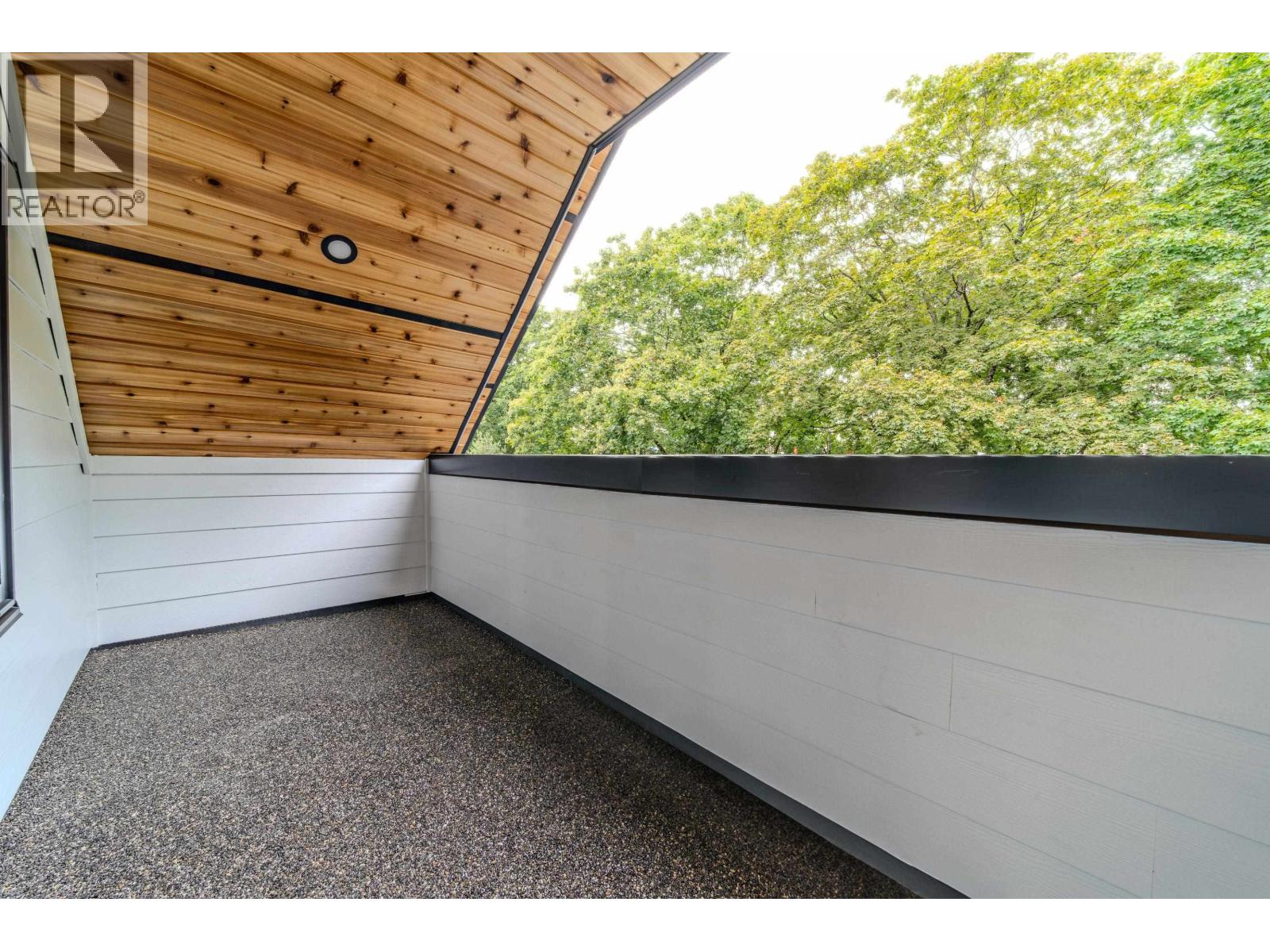 2 3576 E Pender Street, Vancouver, British Columbia  V5K 2E3 - Photo 31 - R3053887
