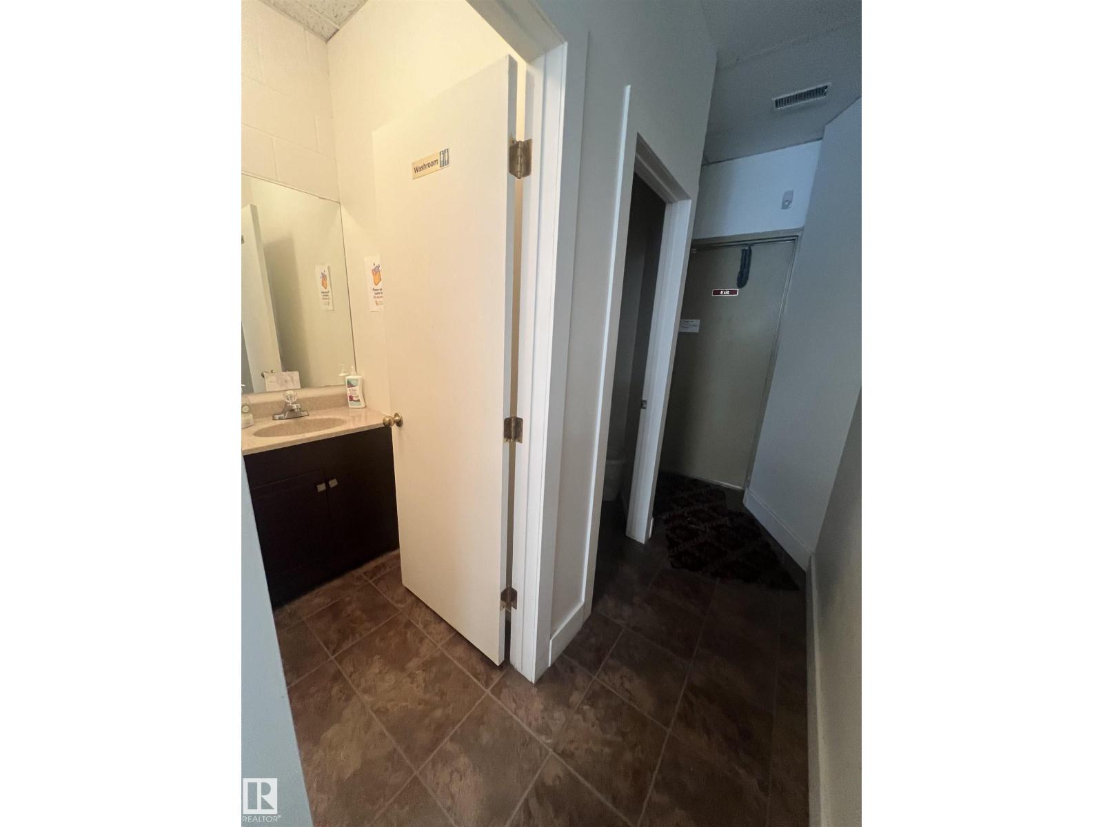 3036 106 Street Sw, Edmonton, Alberta  T6J 5M5 - Photo 8 - E4460467