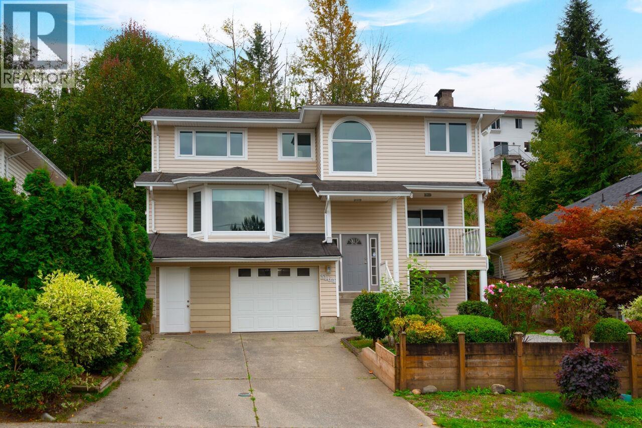 3164 PIER DRIVE, Coquitlam, British Columbia