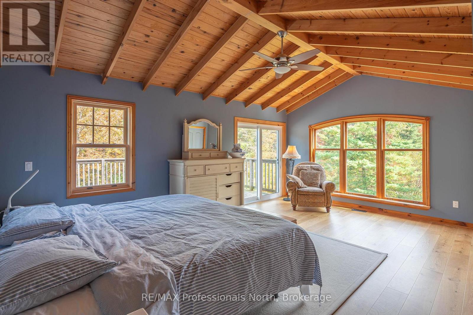 1110 Sedgwick Road, Minden Hills, Ontario  K0M 2K0 - Photo 24 - X12425923