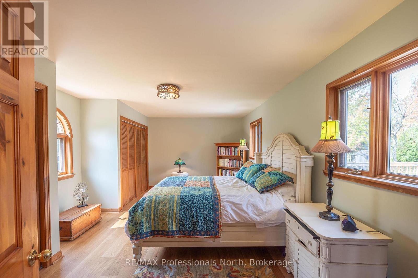 1110 Sedgwick Road, Minden Hills, Ontario  K0M 2K0 - Photo 17 - X12425923