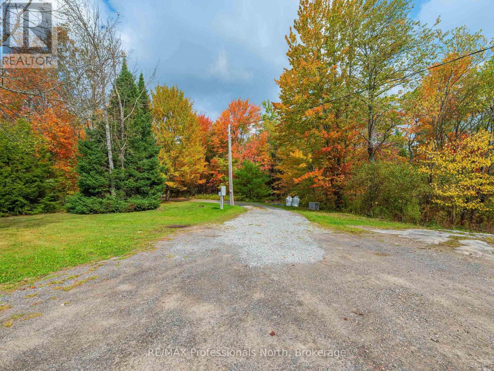 1110 Sedgwick Road, Minden Hills, Ontario  K0M 2K0 - Photo 49 - X12425923