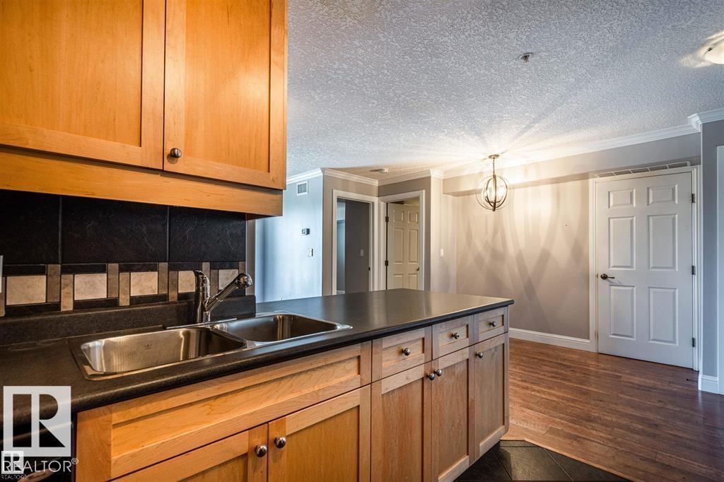 #215 13111 140 Av Nw Nw, Edmonton, Alberta  T6V 0B1 - Photo 5 - E4460468