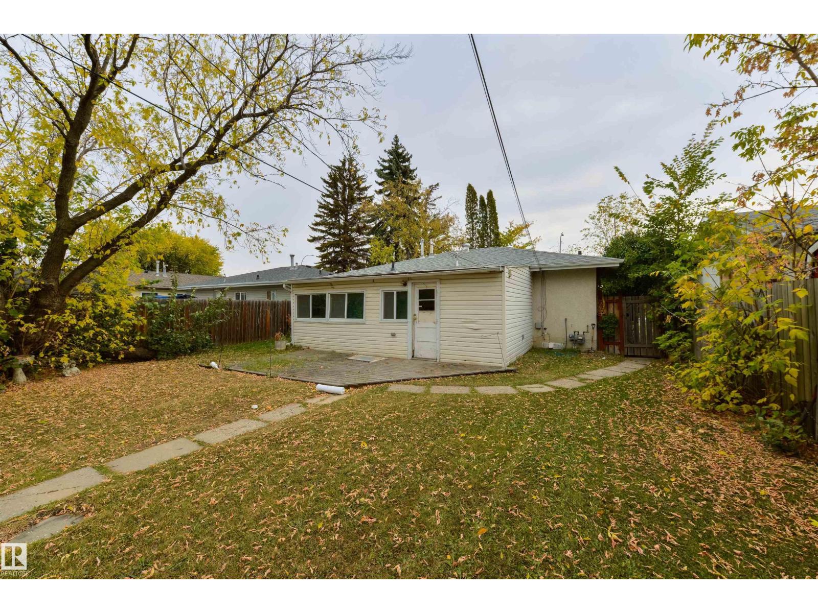 8016 159 St Nw, Edmonton, Alberta  T5R 2E4 - Photo 23 - E4460469