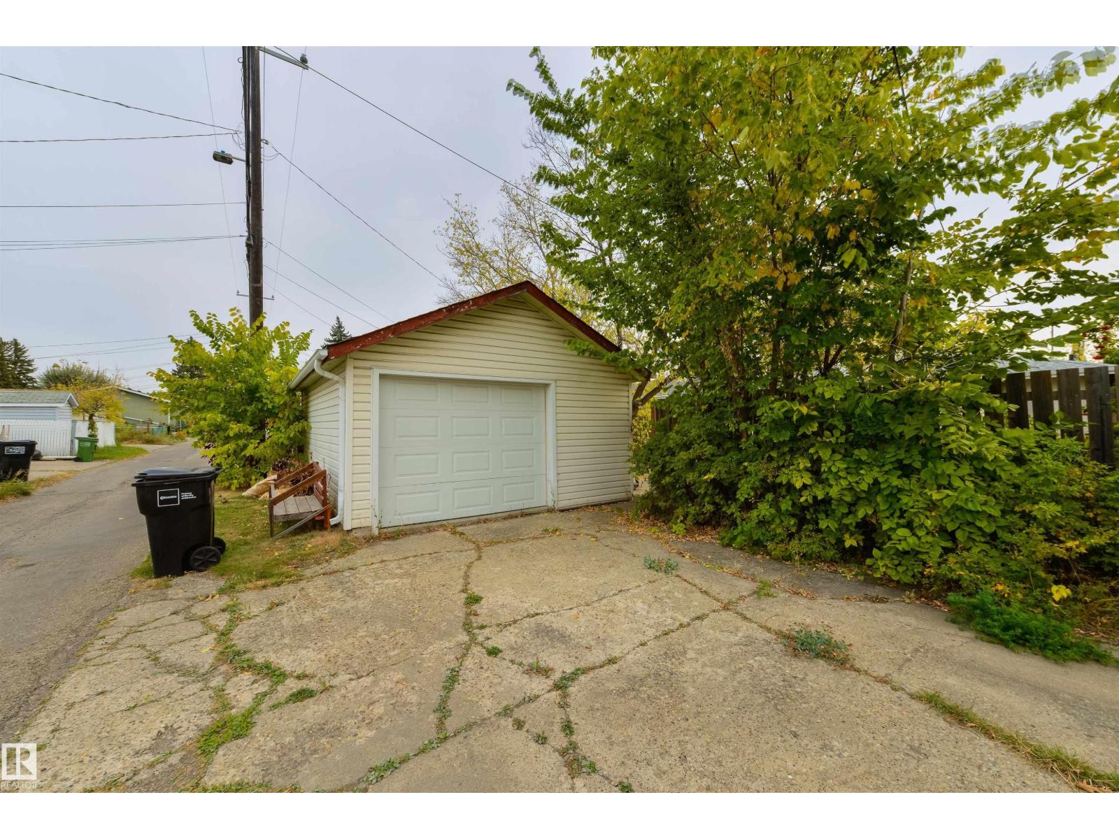 8016 159 St Nw, Edmonton, Alberta  T5R 2E4 - Photo 26 - E4460469