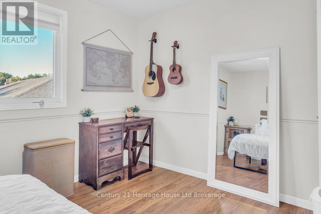 4 Demeyere Avenue, Tillsonburg, Ontario  N4G 4V5 - Photo 19 - X12440820