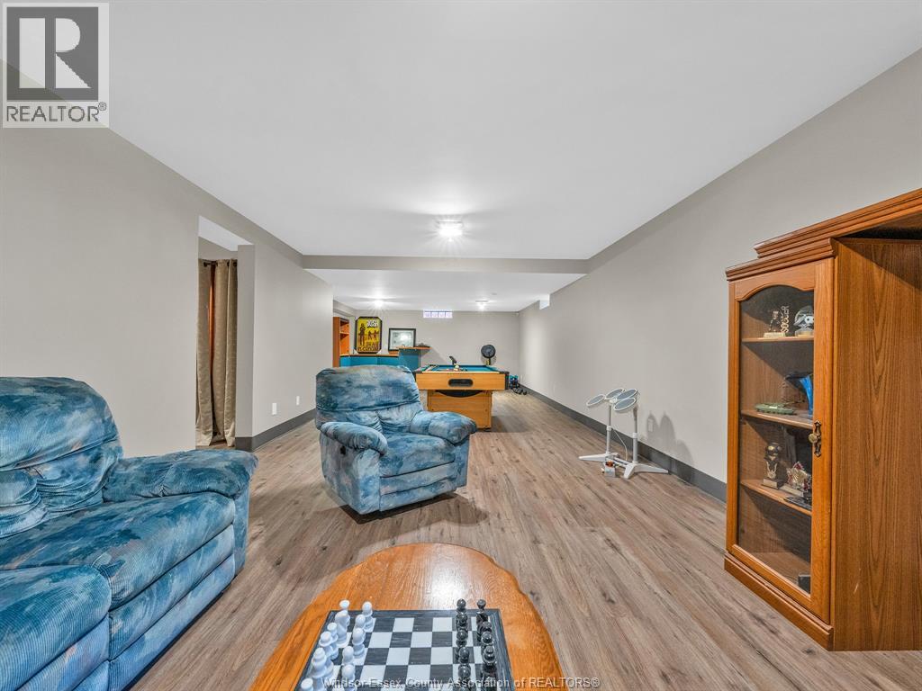 633 Old Tecumseh Road East, Lakeshore, Ontario  N0R 1A0 - Photo 42 - 25025143